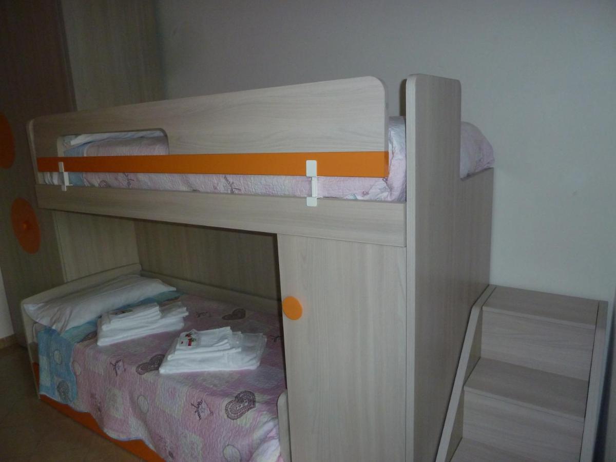 Casa Cuore - Love Pets - Fronte Ospedale Sacro Cuore Negrar Zimmer foto